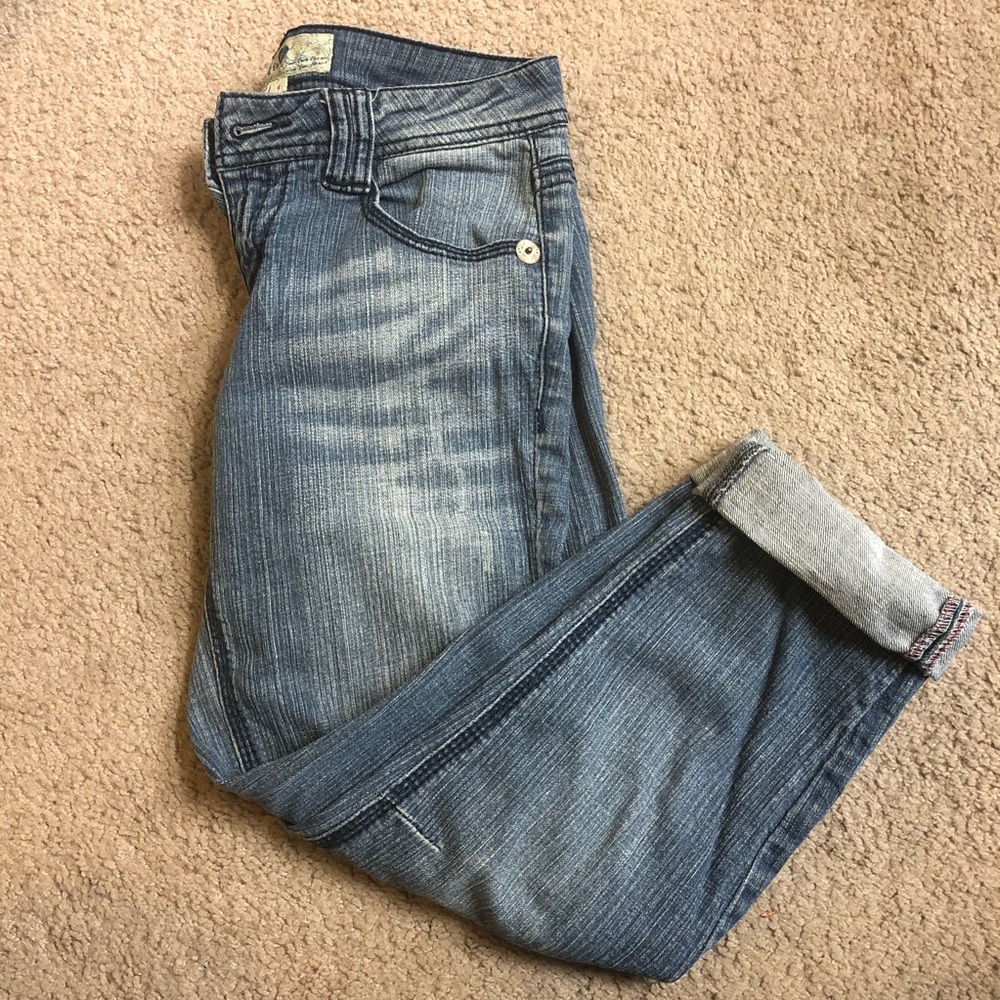 3 for $13 mix & match! Light wash distressed jeans